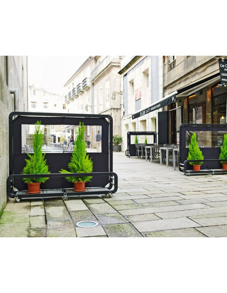 Biombo separador con jardineras para terrazas mse1104002