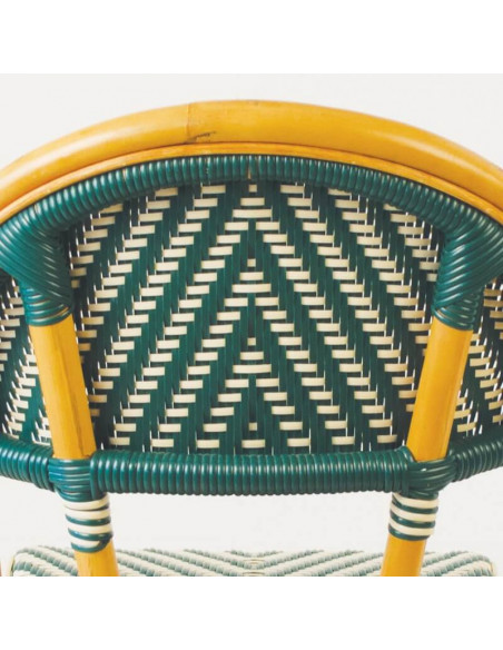 primo piano della sedia verde