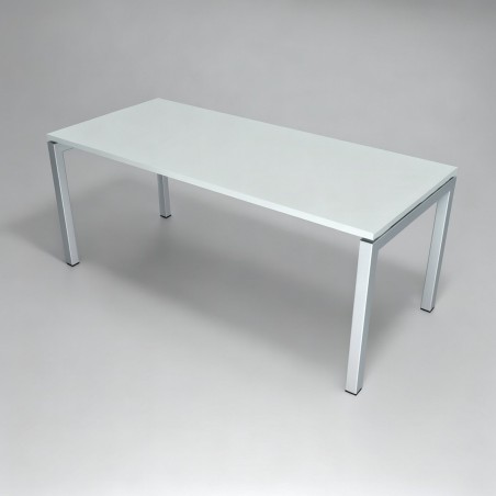 Mesa de oficina recta colección M4 mop1101005