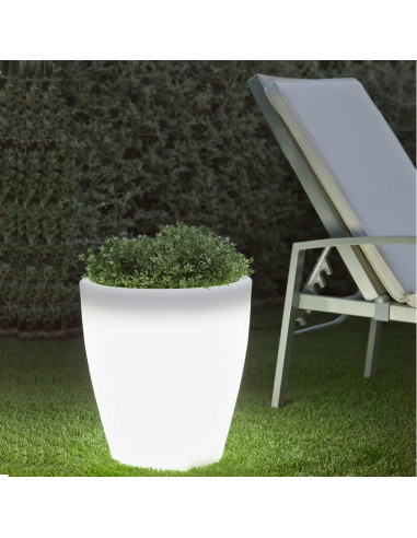 Un giardiniere di design con luce VIOLA lil1146016